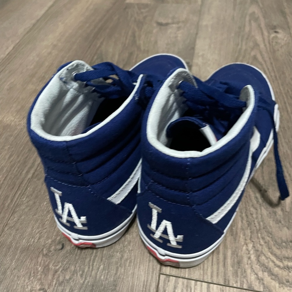 Dodger vans